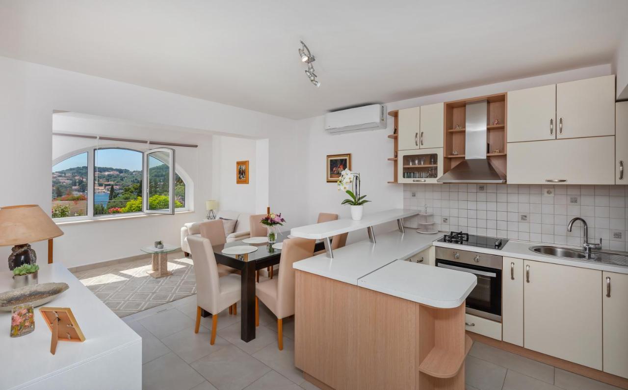 Apartment And Milos Zaton (Dubrovnik-Neretva)