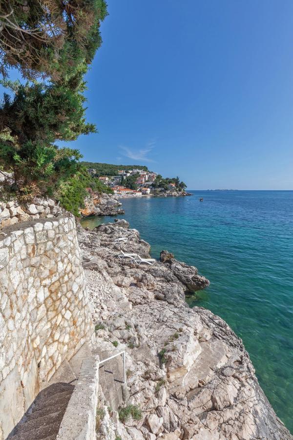 Appartamento And Milos Zaton (Dubrovnik-Neretva)