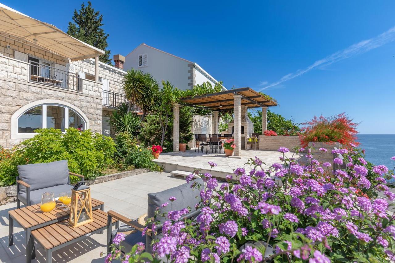 Apartment And Milos Zaton (Dubrovnik-Neretva)